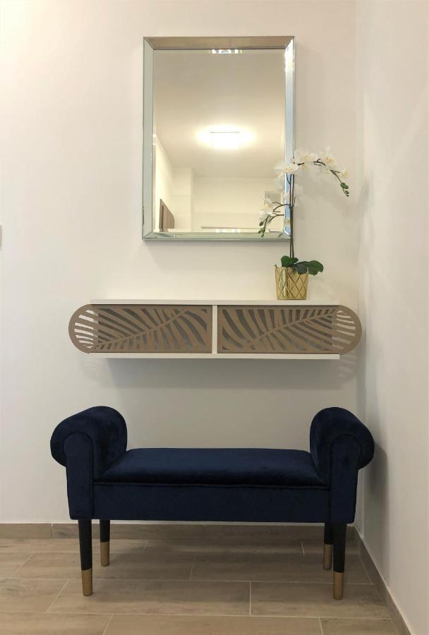 Glamour Apartman Тапольца Экстерьер фото